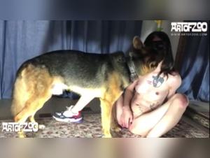 Baciare con i cani, prohibido y salvaje