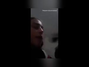Bestialité Brutale : Trois Amis et Leur Chien