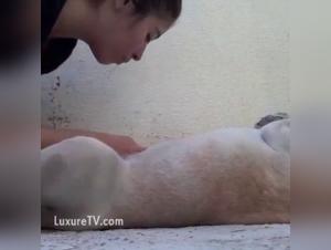 El lado oscuro del deseo: sexo duro con animales al descubierto