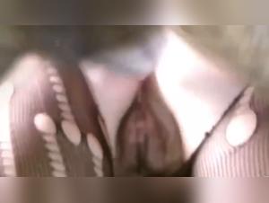 Loaded Pussy: Dog rams it full in