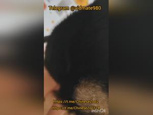 Dévoilements Obscènes : Délices Chinoises et Animaux