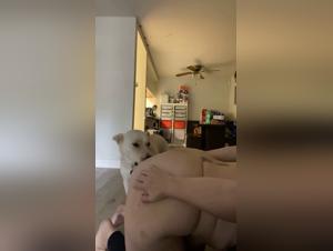 Doggone horny: devouring an amateur's ass