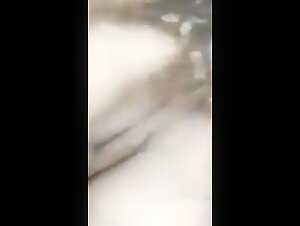 Madura y perro en video bestial