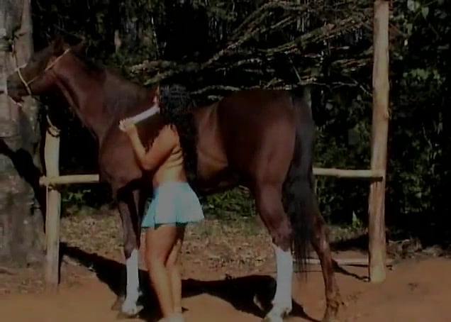 Sado-Zoophilie: Domination Cheval-Femme