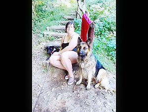 Tine and her Labrador: An Explosive Encounter