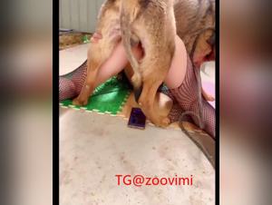 Chinese girl gets licked by the dog