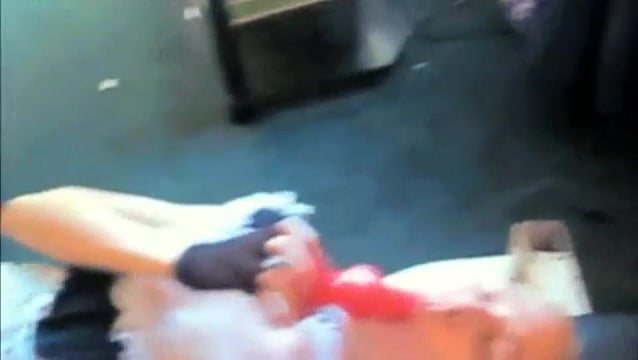 Cutie défoulee par son chien : Double Penetration Insensé