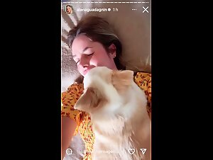 Orgie bestiali: Bewy Blonde Teen