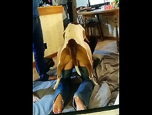 Mammella felina: una donna che fa sesso con il suo cane