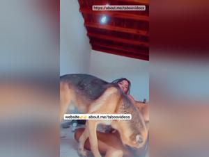 Canine Delights: Hardcore-Fick zu Hause